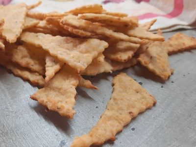 Galleta mega crocante con semillas: deleitate con esta receta sin harinas y perfecta para la merienda o las picadas