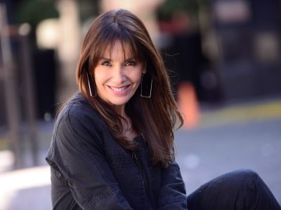 Diosa: a sus 56 años, Viviana Saccone deslumbró con su microbikini a la moda