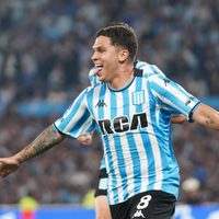 Lo llamó Gago: qué pasará con el futuro de Juanfer Quintero