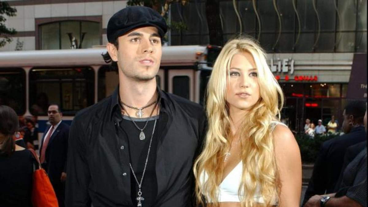 Enrique Iglesias y Anna Kournikova. Fuente: (Twitter)