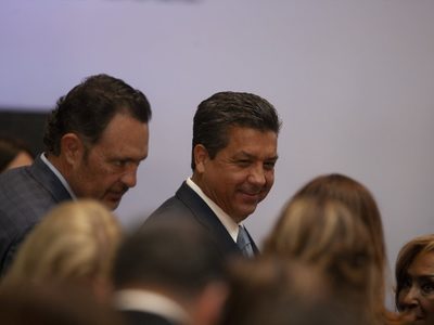 García Cabeza de Vaca acusa a Santiago Nieto por alterar documentos en su contra