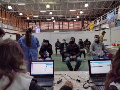 Vacunación sin turno: dónde se aplicarán los inmunizantes mañana en Neuquén