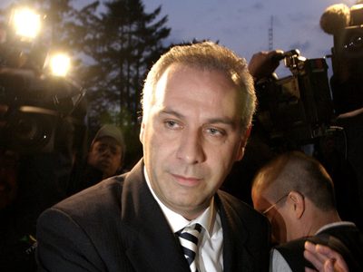 Revés a la FGR: Juan Collado libra proceso por lavado y delincuencia organizada