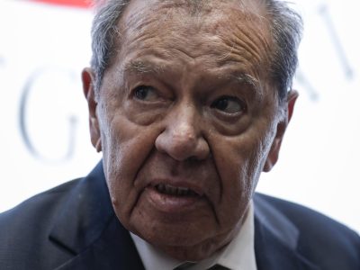"Que renuncie López Obrador", pide Muñoz Ledo; le atribuye "perturbaciones psicológicas graves"