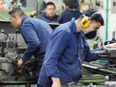 El Gobierno anticipó cómo podría aliviar el bolsillo de las pymes y los trabajadores