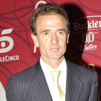 Alessandro Lequio regresó con todo contra algunas "Supervivientes": "Lo hacen para dar pena"