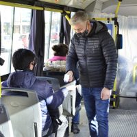 Los choferes del transporte urbano reciben amenazas de pasajeros