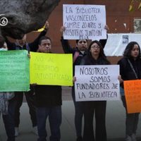 Trabajadores de la Biblioteca Vasconcelos protestan para denunciar despidos injustificados