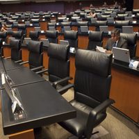 Los lujos del Senado en época de pandemia