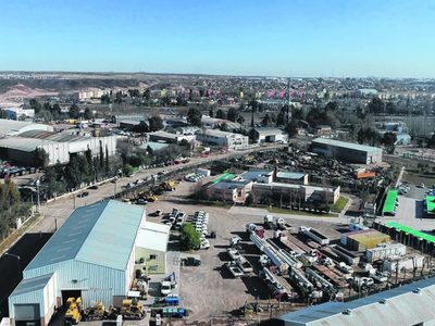 Una fábrica del Parque Industrial se incendió y sufrió daños estructurales y en las maquinarias