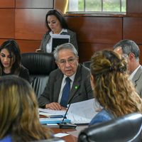 Aprueban nueva guía de manejo antirretroviral para adultos que viven con VIH