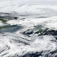 Humo de incendios en Siberia va hacia EU y Canadá