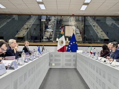 Exponen ante Europa la crisis de derechos humanos en México