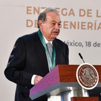 Acusan prácticas anti competitivas en licitaciones a favor de Carlos Slim