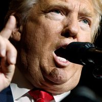 Amenaza Trump con demandar al NYT por nota sobre acoso sexual
