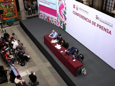 Brugada llama a ciudadanos a “ponerse en orden” en impuestos; ofrece apoyos fiscales