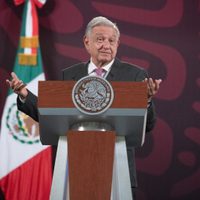 Golpear a María Amparo Casar con todo