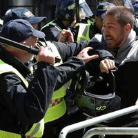 Incidentes en Londres por las manifestaciones en contra de los grupos antirracismo