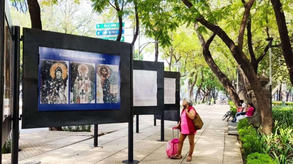 La exposición "Patrimonio de la Humanidad de Serbia-Monasterios medievales en la Lista de Patrimonio de la Humanidad de la UNESCO"