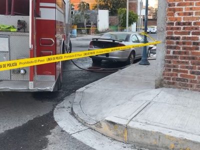 Asesinan a un agente federal en Guanajuato; queman a sus dos hijos