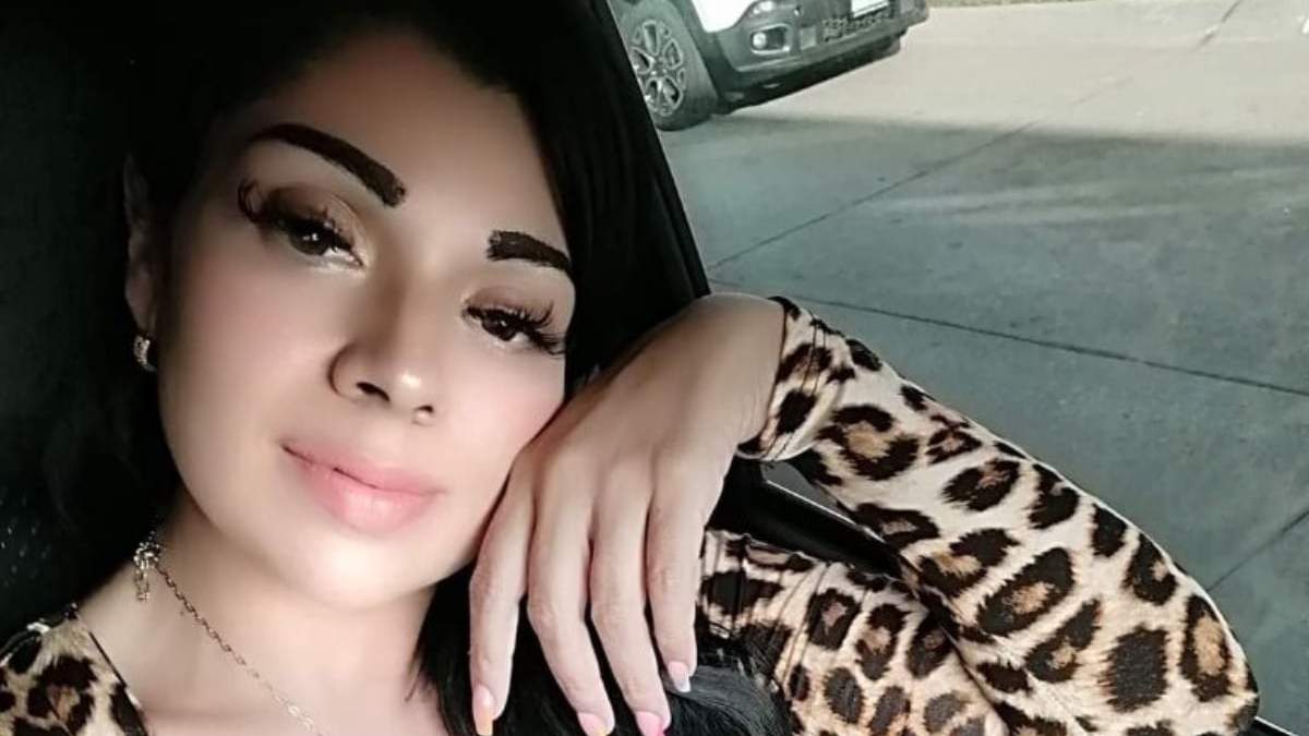 La locutora Cándida Cristal Vázquez