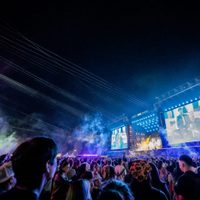 Multitudinario arranque de la Fiesta de la Confluencia con grandes artistas y una oferta variada para el público