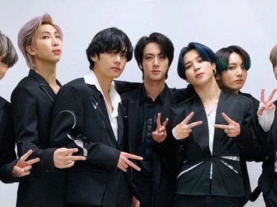 ¡En vivo! Dos miembros de BTS revelaron detalles de su rutina e hicieron reír a sus fans