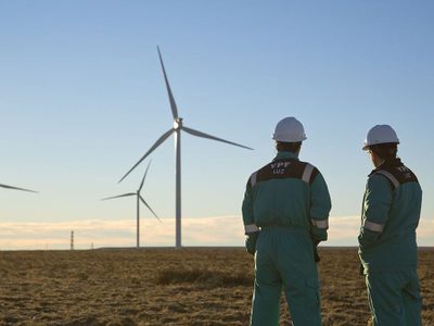 De cara a su centenario, YPF repasó su historia y destacó las energías renovables