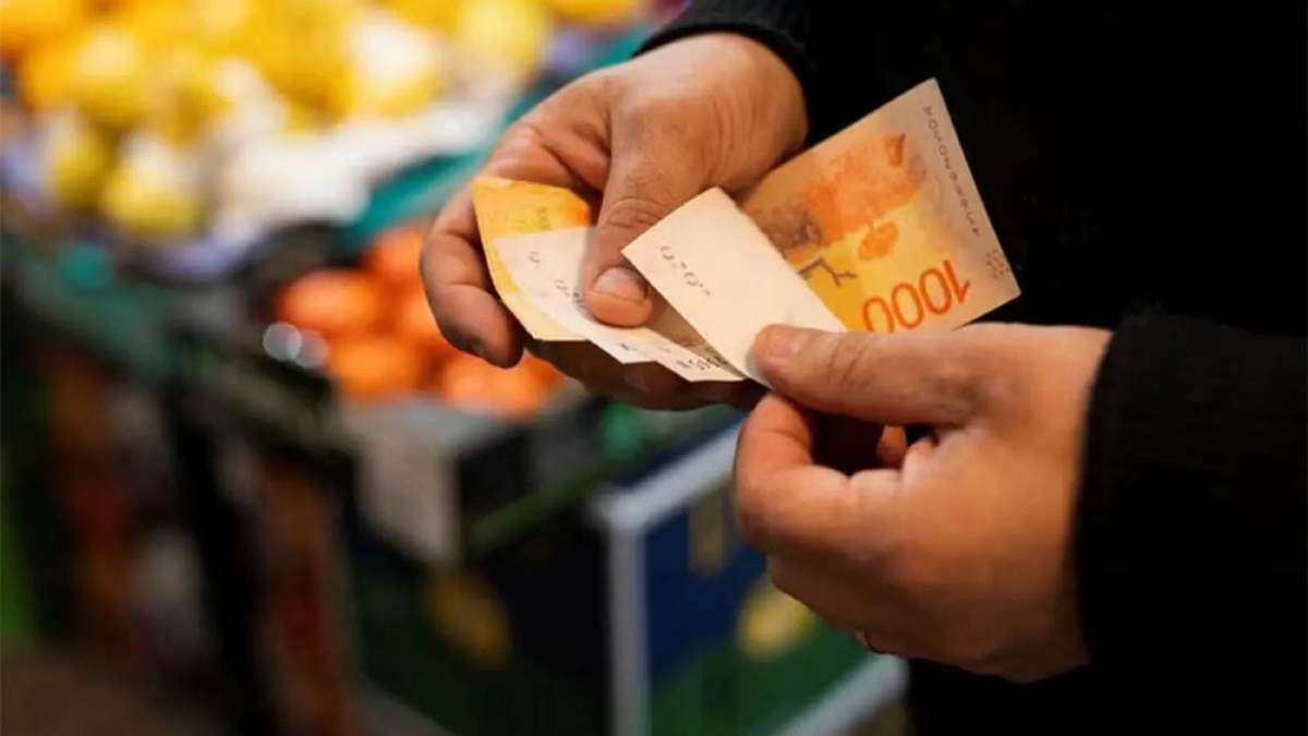 Agosto llega con nuevos aumentos que impactarán a las familias argentinas. Fuente: (X)