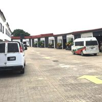 Rescatan a 66 migrantes en un autohotel de Tabasco