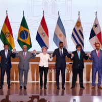 La Unión Europea y el bloque sudamericano del Mercosur firman un histórico acuerdo de libre comercio