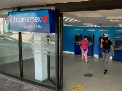 Citigroup pone a la venta Banamex