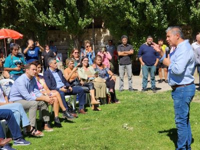 Figueroa en Zapala: “No necesitamos carteles, necesitamos diálogo"