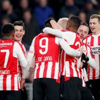 Hirving Lozano anota y da la victoria al PSV (Video)