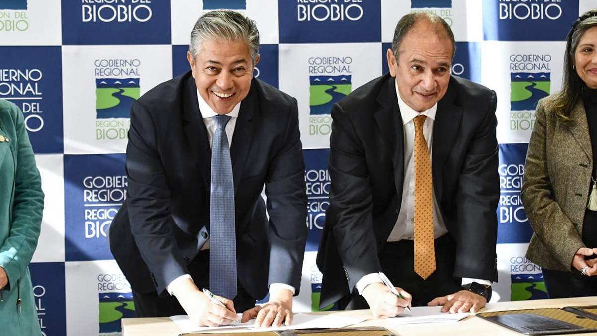 Los mandatarios firmaron el denominado Memorándum de Entendimiento en Materia Energética. Fuente: (Neuquén Informa).