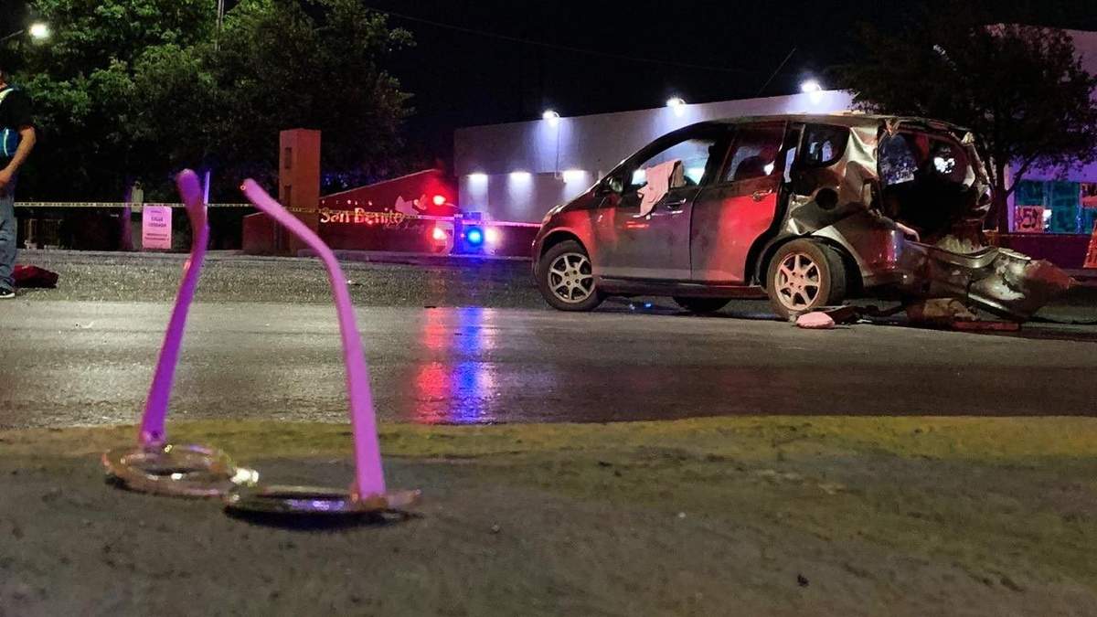 El auto de la familia fue impactado por atrás