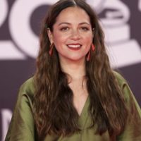 Natalia Lafourcade mira hacia el pasado y el futuro a sus 40 años