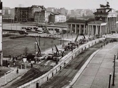 Alemania conmmemora el 62 aniversario de la construcción del Muro de Berlín