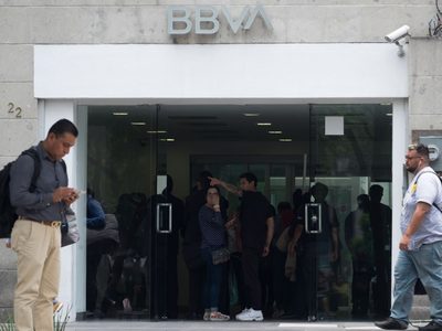 Reportan fallas en la app de BBVA; esto respondió la institución financiera