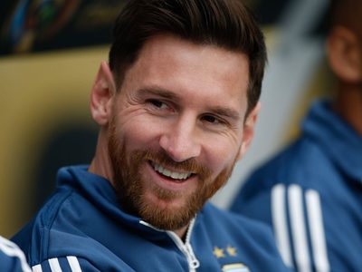Inesperado: Lionel Messi le reveló a Coscu su incertidumbre frente al posible debut en la cancha