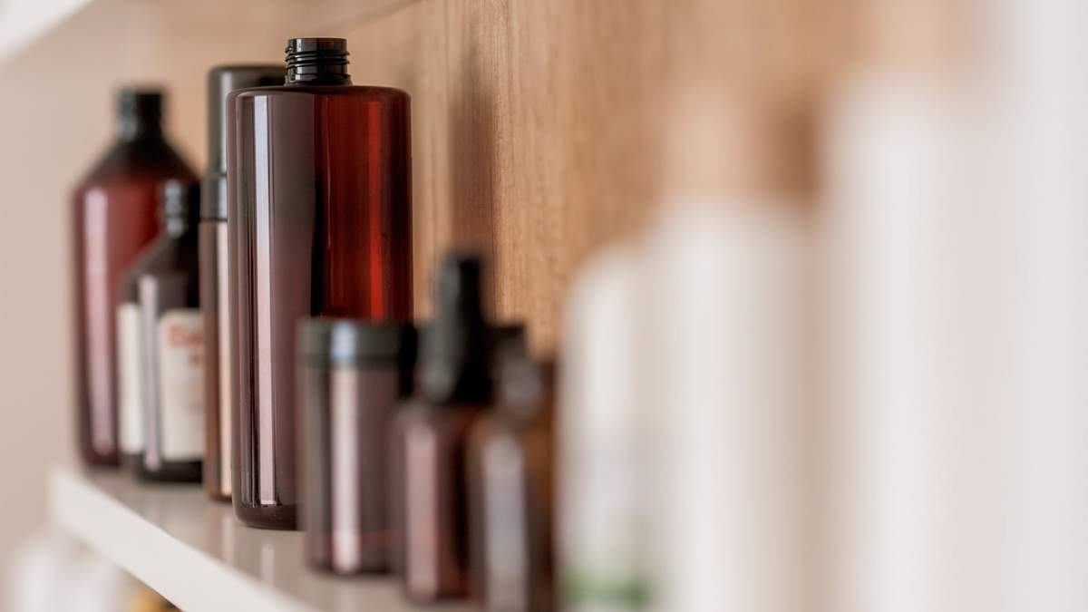 Envases de shampoo. Fuente: (Instagram)