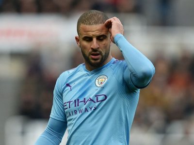 Escándalo en Inglaterra, Kyle Walker rompió la cuarentena y protagonizó una fiesta