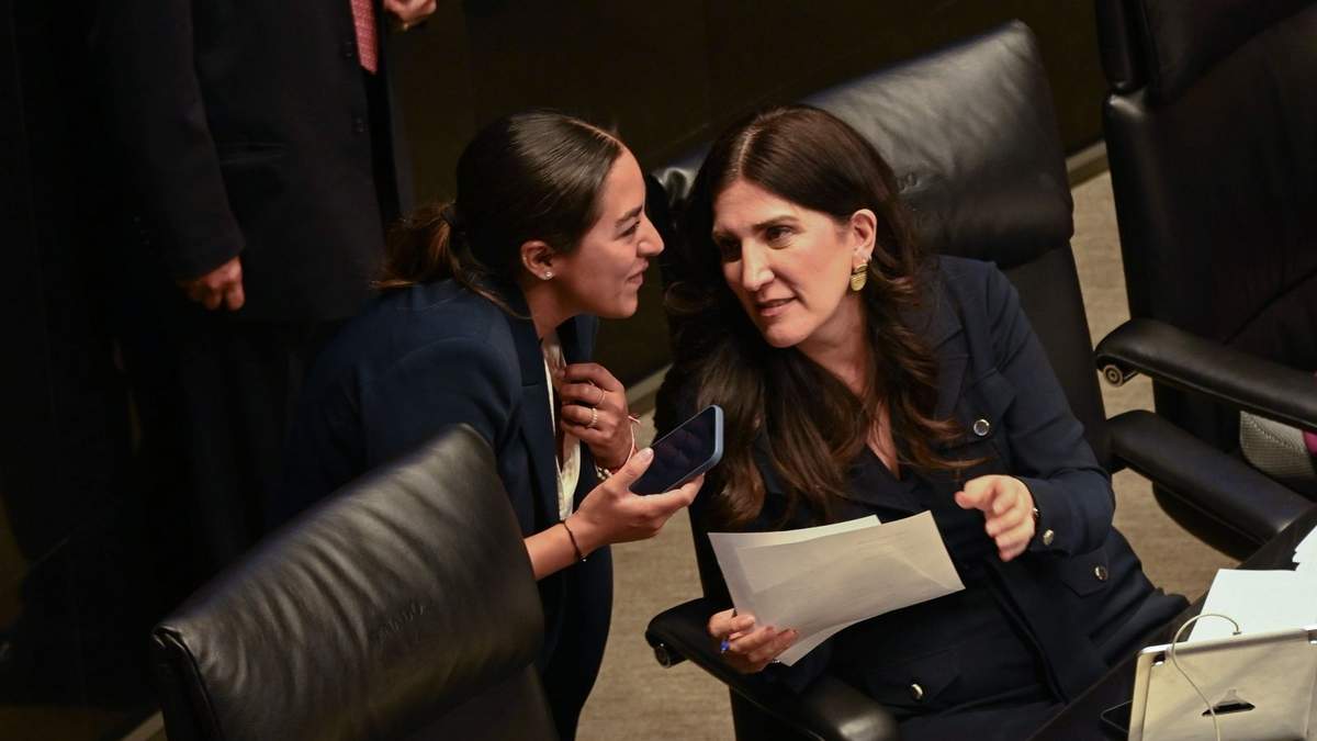La presidenta de la Cámara de Diputados, Kenia López Rabadán, en la sesión de la Comisión Permanente, el miércoles 13 de mayo de 2026