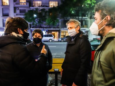 Fiesta clandestina en la Costanera: la Policía de la Ciudad desalojó a más de 500 concurrentes
