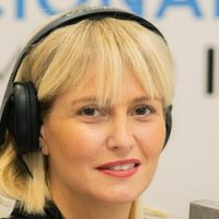 “Me cuestionan a mí, pero no a Fantino”: Romina Manguel prendió el ventilador y no se guardó nada