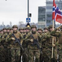 Noruega aumentará número de soldados reclutados