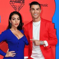 "Momentos felices": Georgina Rodríguez y Cristiano deslumbran con doble bronceado