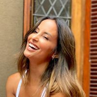 Súper diosa: Lourdes Sánchez nos regaló sus mejores postales en la playa