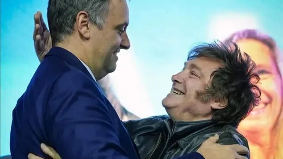 Manuel Adorni y Javier Milei. Fuente: (Instagram)