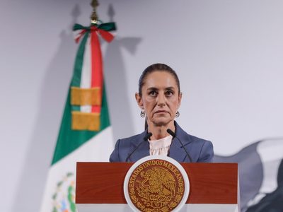 Hay "fotografías aisladas" de los crematorios clandestinos: Sheinbaum pide no adelantar conclusiones